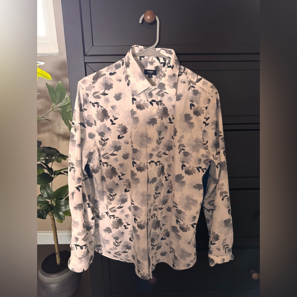 Express Men's Black and White Floral Shirt Jacket